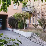 1, Rothenburger Straße * Dresden