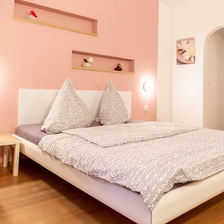 1, Rothenburger Strasse *